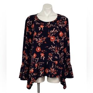 Gibson Bell Sleeved Flower Print Blouse - Sz Small